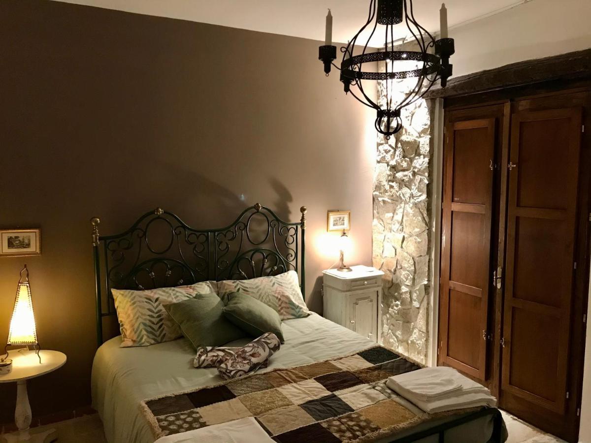 Borgo Manca Suite Sasso di Castalda Exterior photo