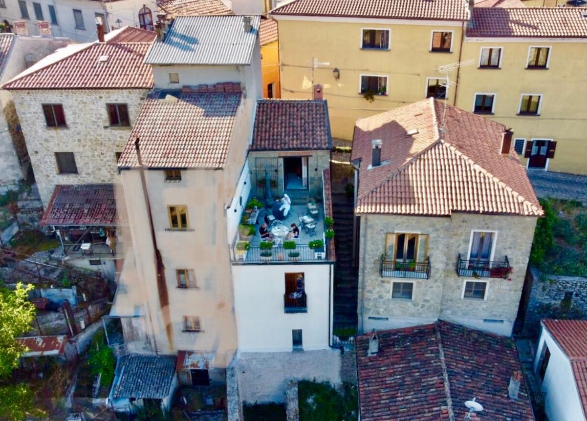 Borgo Manca Suite Sasso di Castalda Exterior photo