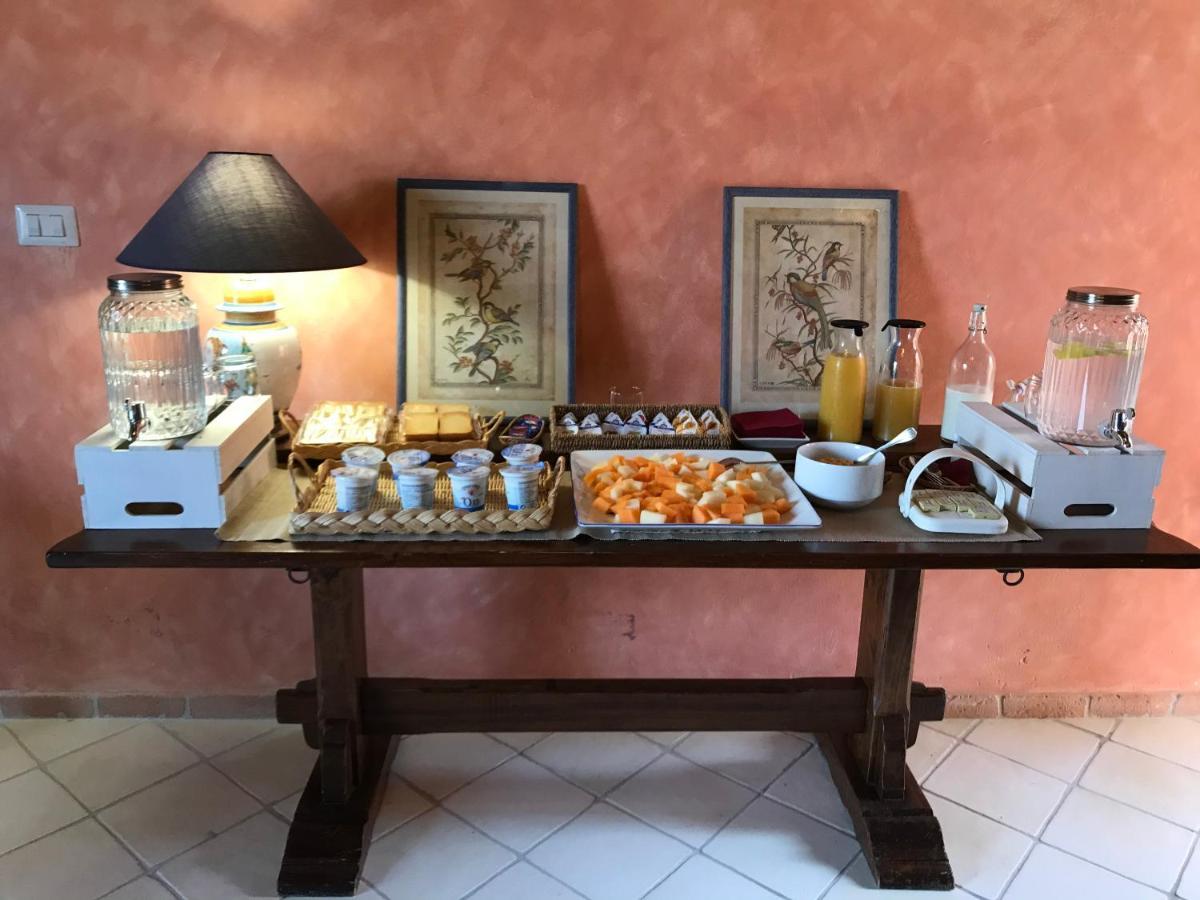 Borgo Manca Suite Sasso di Castalda Exterior photo
